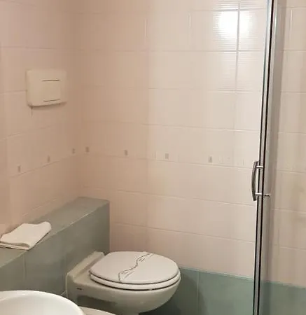 帕哥达别墅酒店 酒店 西尔米奥奈